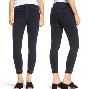 DL1961 Chrissy Trimtone Skinny Sparks Jeans